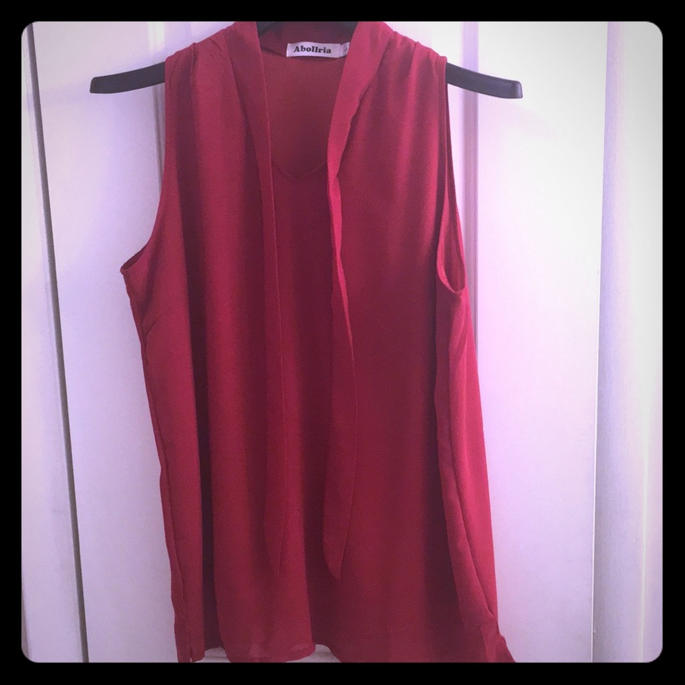 abollria fire red 🔥sleeveless blouse size L